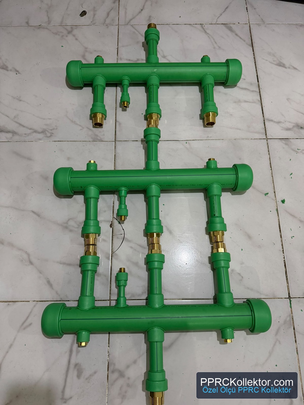 Aquatherm PP-R borular kullanılarak üretilen özel ölçü PPRC kollektör