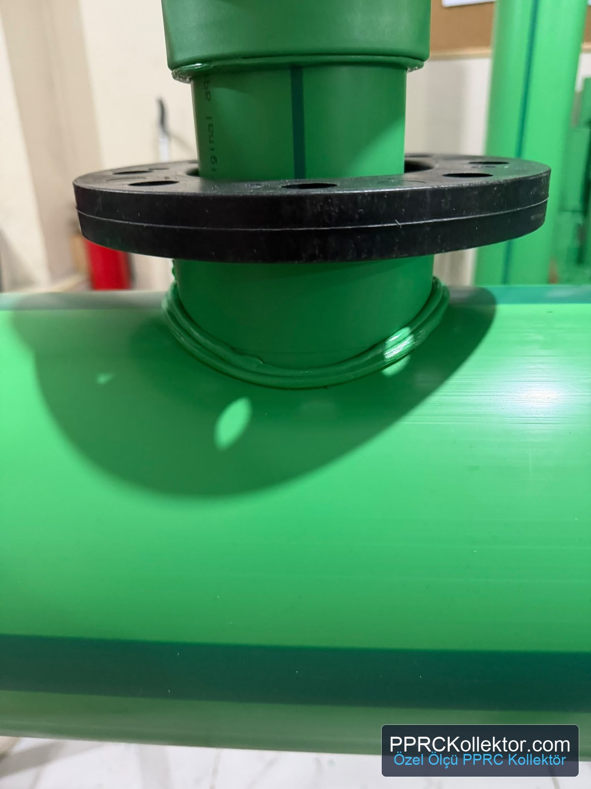 Aquatherm PP-R borular kullanılarak üretilen özel ölçü PPRC kollektör