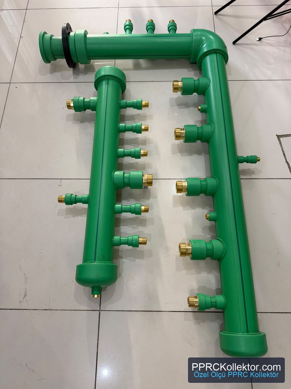 Aquatherm PP-R borular kullanılarak üretilen özel ölçü PPRC kollektör