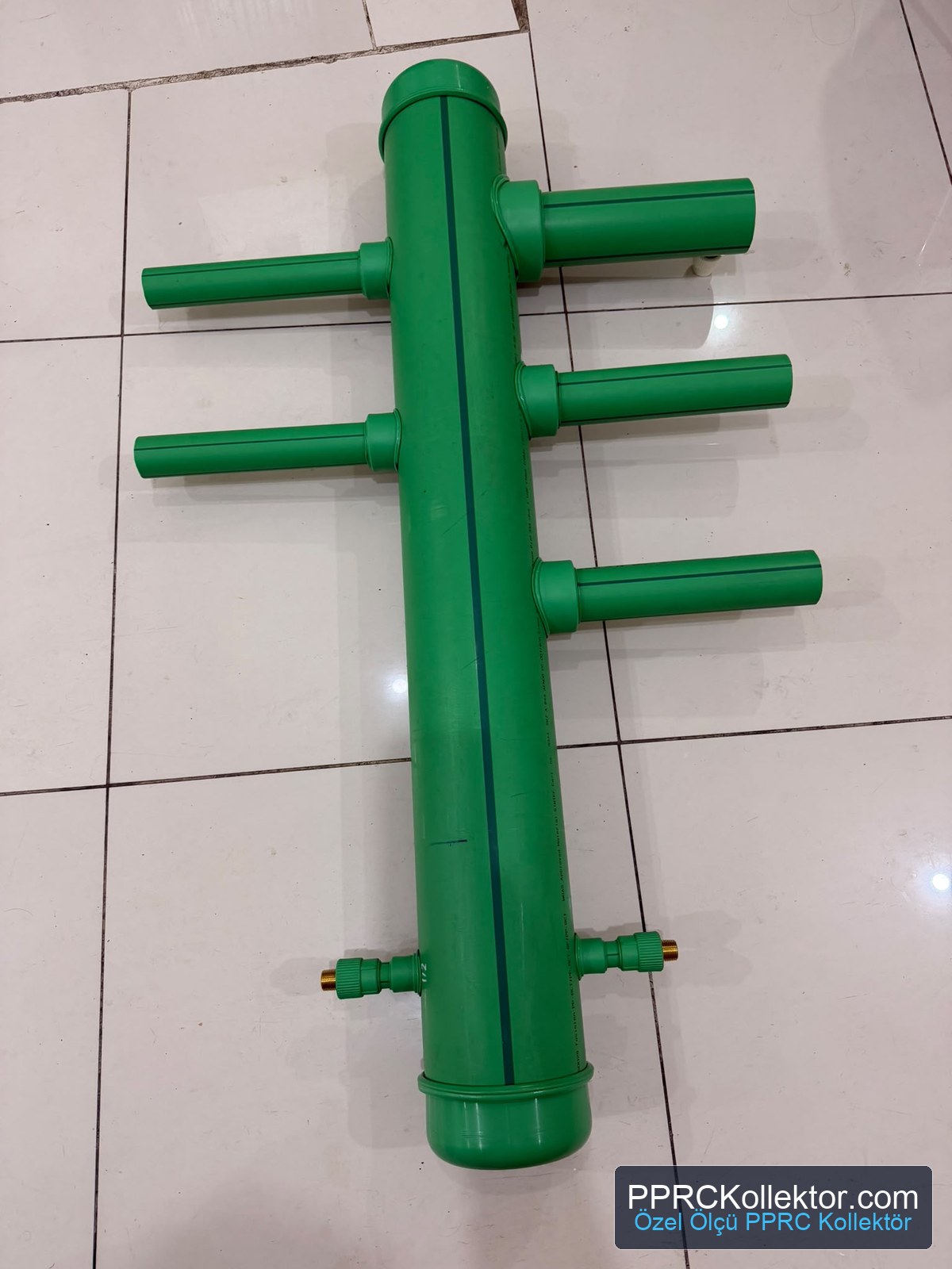Aquatherm PP-R borular kullanılarak üretilen özel ölçü PPRC kollektör