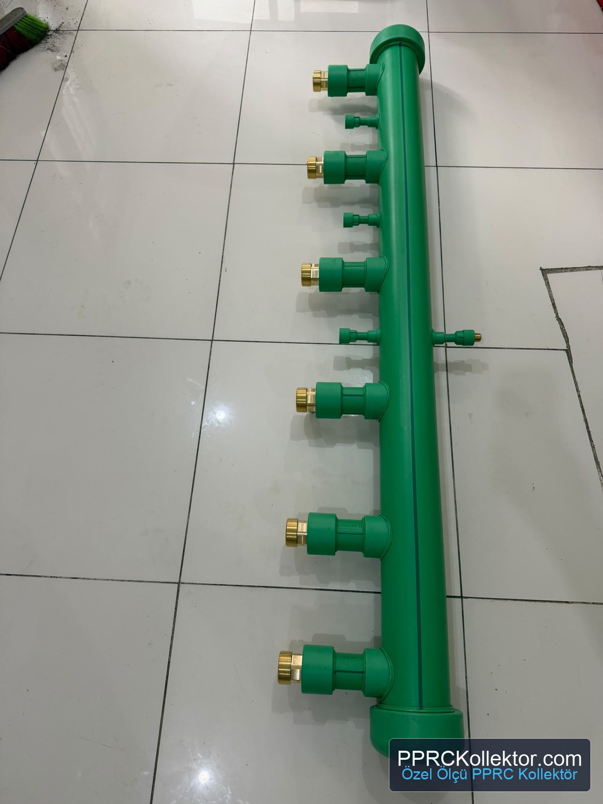 Aquatherm PP-R borular kullanılarak üretilen özel ölçü PPRC kollektör